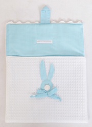 Utensilo mit Applikation Hase